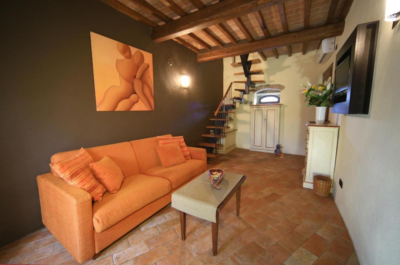 Molino Di Foci Guest House San Gimignano Luaran gambar